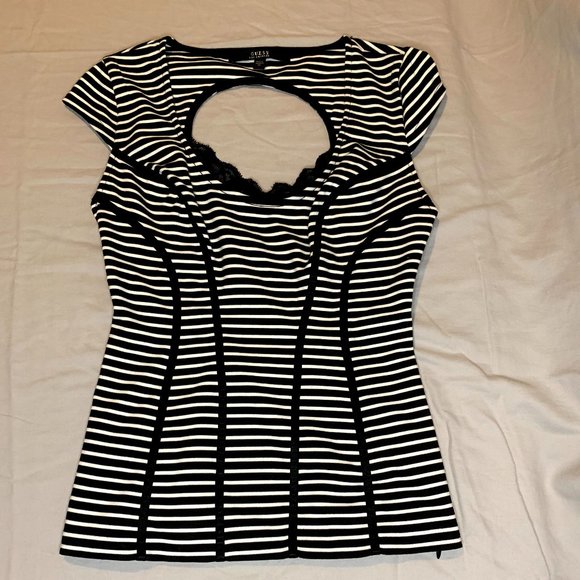 Guess Shirt - Size XS - Picture 1 of 4